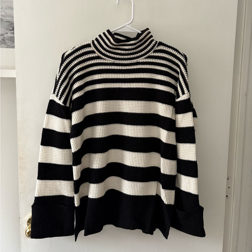 Black and white stripped sweater